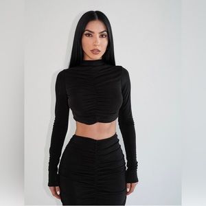 ✨NEW✨ Women’s 2pc Ruched Midi Skirt Set